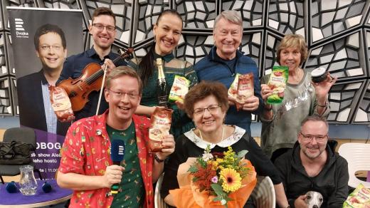 Marie Formáčková oslavila v Toboganu 70. Přáli jí i Josef Dvořák, Jana Rychterová a samozřejmě Aleš Cibulka