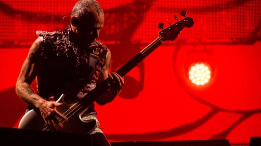 Kapela Red Hot Chili Peppers, Flea