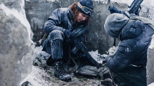 Noomi Rapace ve filmu Černý krab