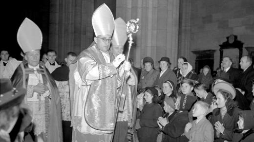 Vysvěcení litoměřického biskupa Štěpána Trochty v chrámu sv.Víta,