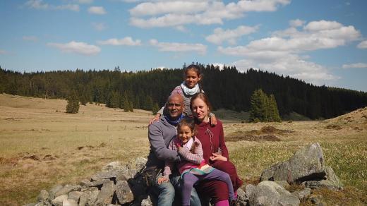 Život Mezi Jeleny, lamami a koňmi v Krušných horách