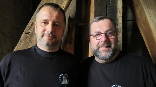 Holičtí zvoníci Tomáš Beran a Lukáš Peška
