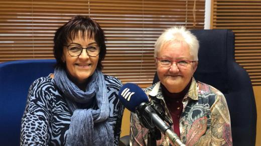 Věra Hotařová a Blanka Rašticová ve studiu Českého rozhlasu Zlín