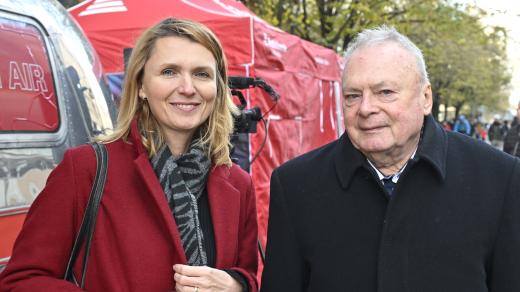 Pavla Plachá, historička z Ústavu pro studium totalitních režimů, a Jan Litomiský, bývalý český disident a signatář Charty 77