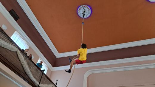 Závod je extrémně náročný na sílu horní poloviny těla