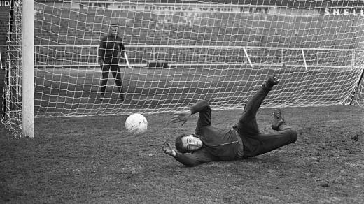 1 Ivo-Viktor_Nizozemský-národní-archiv.jpg