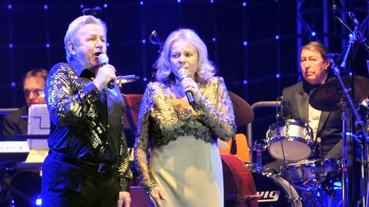 Pavel Sedláček a Eva Pilarová