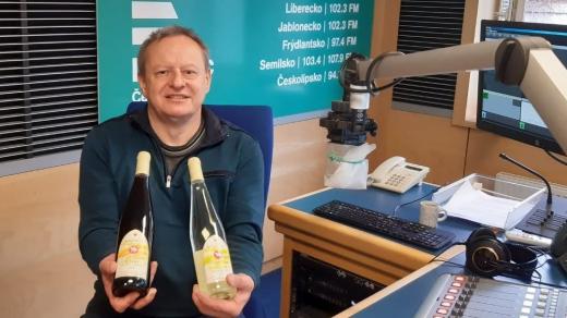 Petr Krejčík ve studiu Českého rozhlasu Liberec