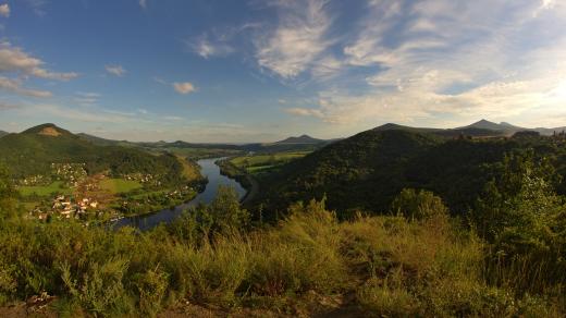 Porta Bohemica. Údolí Labe v Bráně Čech