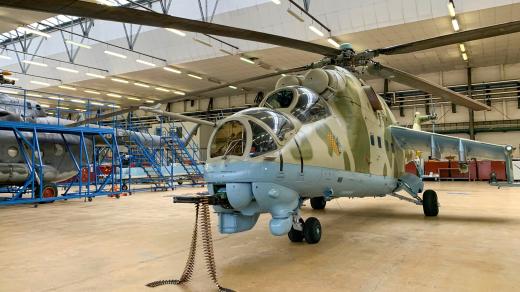 Bitevní vrtulník Mi-24D