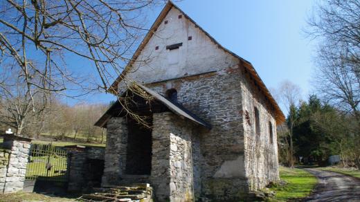 Kaple sv. Jana a Pavla v Potůčníku