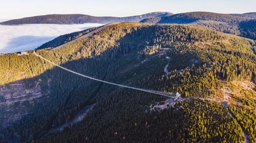 Visutý most Sky Bridge 721 na Dolní Moravě