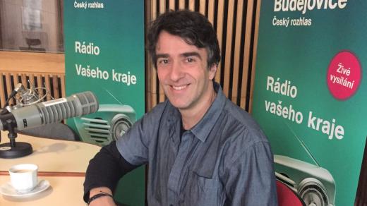 Klavírista Jakub Šafr