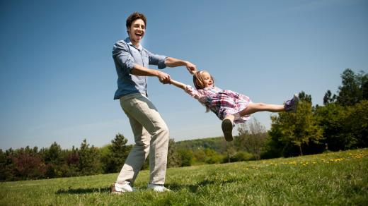 Pozornost rodičů je pro dítě důležitá stejně jako hodnoty, které od nich přebírá