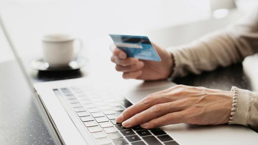 Podvodnice z Olomoucka dokázala během roku a půl obrat své oběti o 16 milionů korun