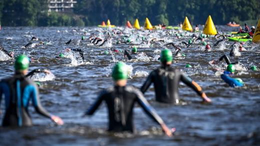 Do Česka, konkrétně do Hradce Králové, poprvé zamíří legendární Ironman