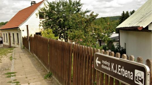 Rodný domek K. J. Erbena v ulici Barbory Linkové v Miletíně 