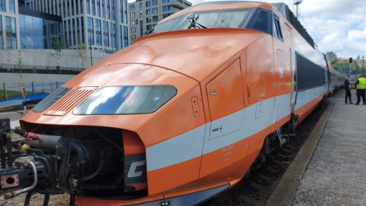 Francouzský rychlovlak TGV v Praze