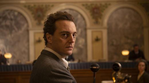 Michal Kern jako Jiří Arvéd Smíchovský