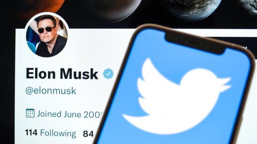 Elon Musk kupuje Twitter
