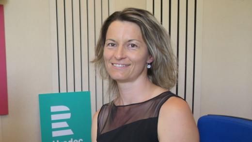 Dagmar Hrušová ve studiu Českého rozhlasu Hradec Králové