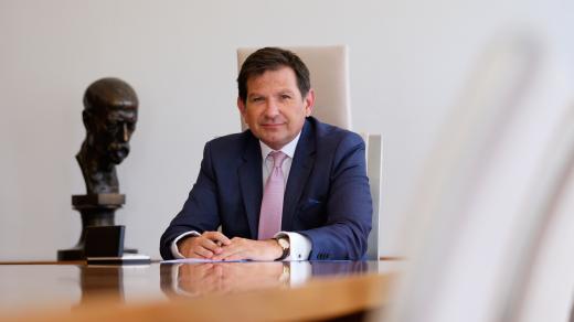 rektor MUNI Martin Bareš