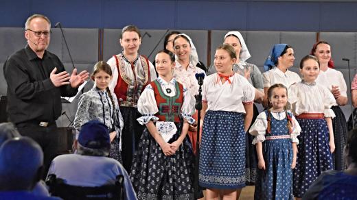 Zpěváčci z Lašska, Valašska a Slezska