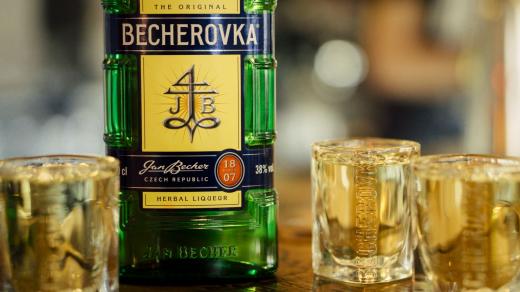 becherovka_0.jpg