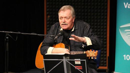 Miroslav Paleček vystoupil ve studiovém sále Českého rozhlasu České Budějovice