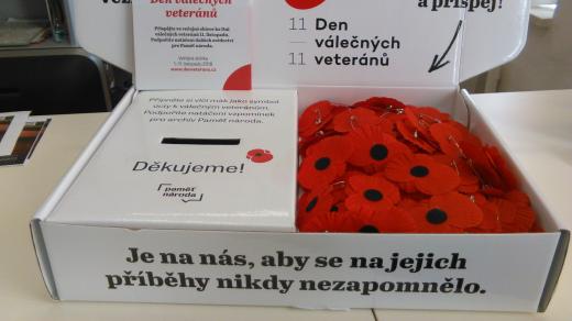 Vlčí máky zachraňují příběhy bojovníků za svobodu. Začala sbírka ke Dni válečných veteránů