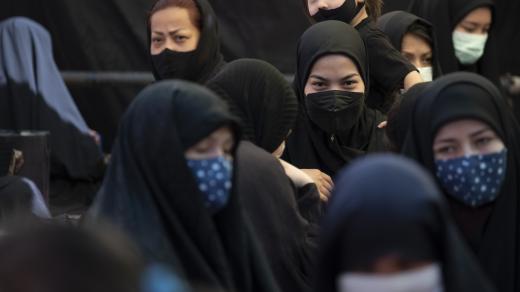 Afghánské ženy, které uprchly do Íránu