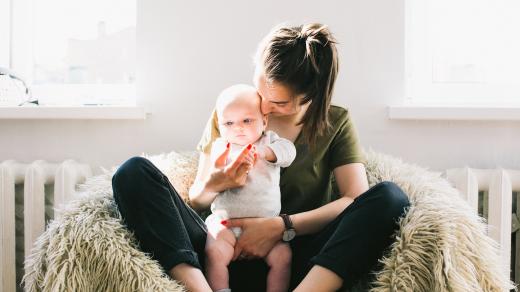 dítě - matka s dítětem - mateřství