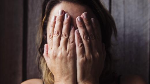 Samota - smutek - úzkost - mileniál