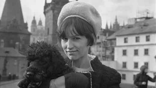 Marta Kubišová na Karlově mostě