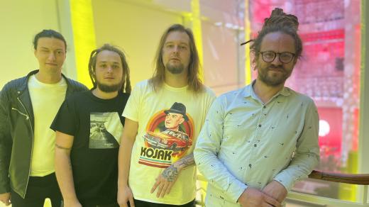 Rocková kapela v „cukrkandlovém“ balení. Zprava Lukáš, Filip, Adam a Daniel.