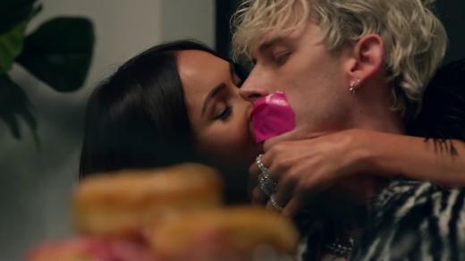Machine Gun Kelly a Megan Fox
