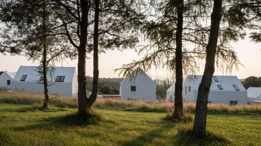 Satelitní městečko Green Village od archtektonického ateliéru monom