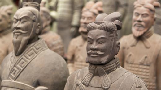 Každý voják terakotové armády má vlastní jedinečnou podobu
