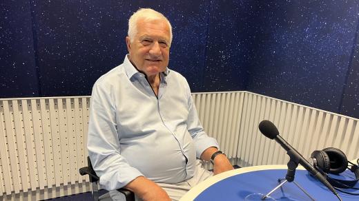 Václav Klaus ve studiu Českého rozhlasu Olomouc