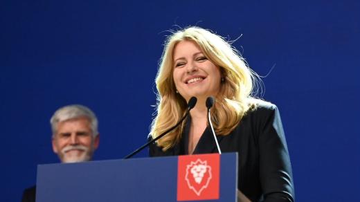 Slovenská prezidenta Zuzana Čaputová přijela osobně poblahopřát Petru Pavlovi do štábu