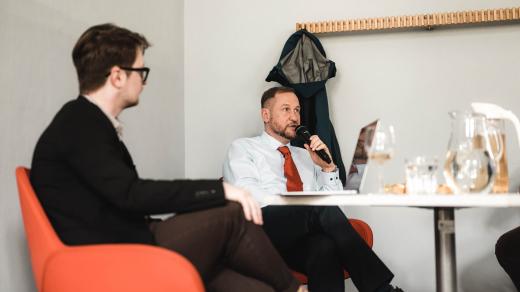 Jan Souček v Olomouci na debatě se studenty Filosofické fakulty Univerzity Palackého