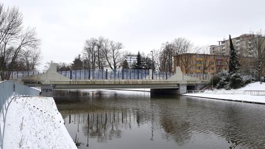 Most Kosmonautů v Českých Budějovicích