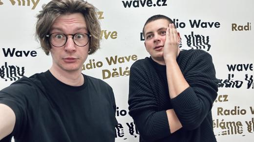 „Jéééé, to je ale pěkná písnička,” řekl nikdo.