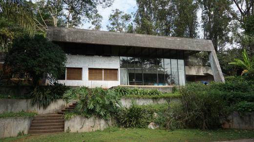 Vlastní vila architekta Hanse Broose v brazilském São Paulu