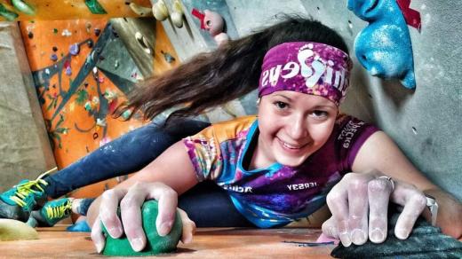 Obtížné neznamená nemožné. Barbora Kafková překonala vrozený handicap, sportuje a běhá po horách