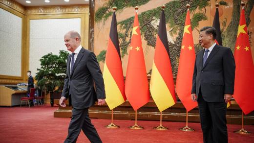 Německý kancléř Olaf Scholz a čínský prezident Si Ťin-pching
