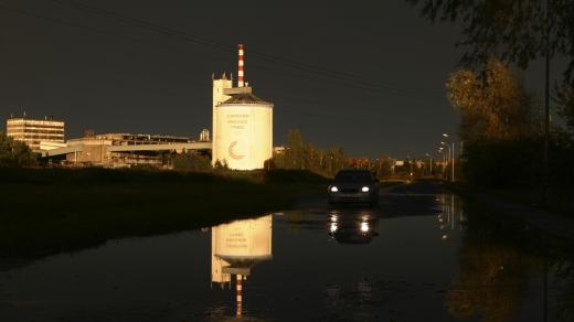 Cukrovar v Hrochově Týnci