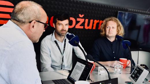 Jan Pokorný zpovídal autory filmu Staříci přímo na festivalu v Karlových Varech