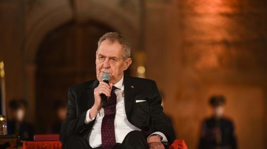 Prezident Miloš Zeman při předávání státních vyznamenání