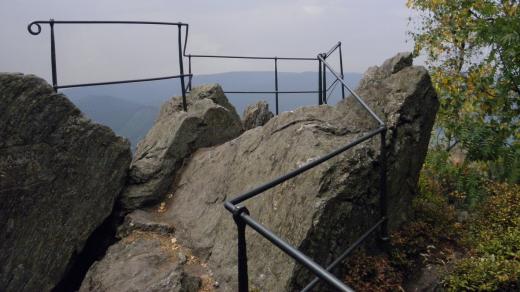 Vyhlídka na Medvědím kameni